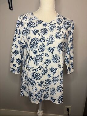 River Blue Floral Scoopneck Women's Top